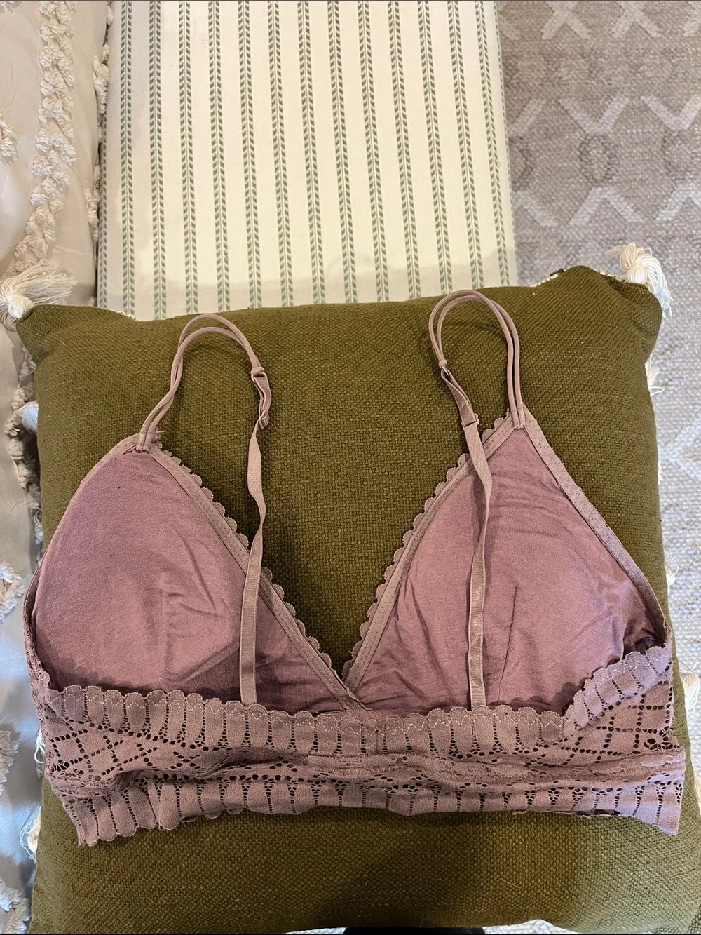 Bralettes Lot (5) Lace Bras - Picture 7 of 11